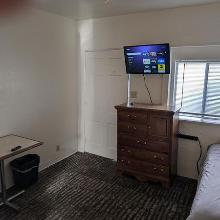 Terry Point Motel Richfield エクステリア 写真